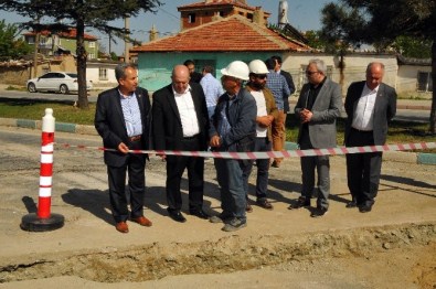 Akşehir'de Doğalgaz Çalışmaları Devam Ediyor