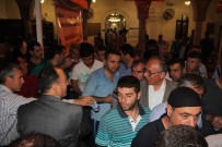 SÜT DAĞITIMI - Camilerde Süt Dağıtıldı