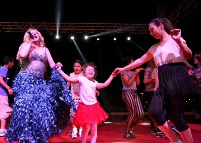 Hıdırellez'e Şenlikli Kutlama