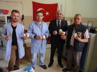 İŞKUR'un Hibe Desteğinden Yararlanan Engelli Kendi İş Yerini Kurdu