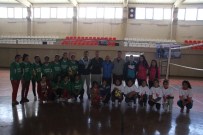 Diyadin'de Ortaokullar Arası Voleybol Turnuvası