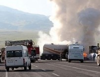 PKK'lı teröristler 4 aracı yaktı