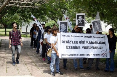 AÜ'de 'Deniz Gezmiş' Yürüyüşü