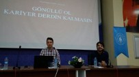 Bandırma'da 'Gönüllü Ol Kariyer Derdin Kalmasın' Konferansı Yapıldı