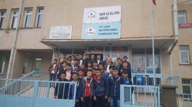 Başarılı Öğrenciler Antalya Gezisiyle Ödüllendirildi