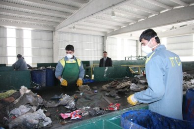 Büyükşehir Çöpten Elektrik Üretiyor