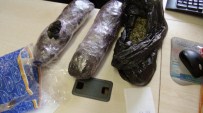 Edirne'de Ekmek Arasına Gizlenmiş 500 Gram Esrar Ele Geçirildi