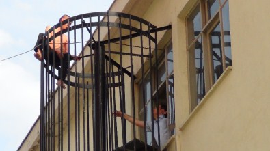 Kaymakam Böyle İkna Etti!