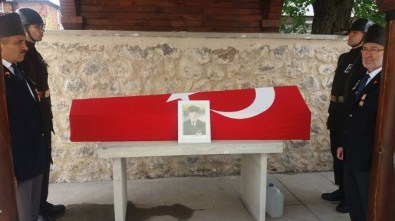 Kore Gazisi Askeri Törenle Son Yolculuğuna Uğurlandı