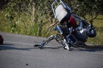 Aliağa'da Motosiklet Kazası Açıklaması 2 Yaralı