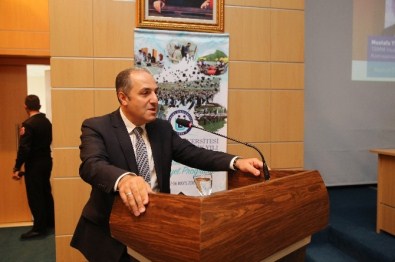 Bayburt Üniversitesinde Bayburt Örneğinde Şehir Ve Göç Konferansı