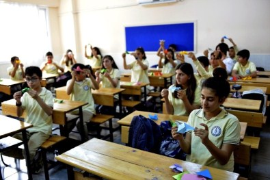 Büyükşehir Belediyesi'nden Miniklere Origami Eğitimi