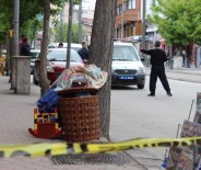 BANKA ŞUBESİ - Kaldırımdaki Eşyalar Polisi Alarma Geçirdi