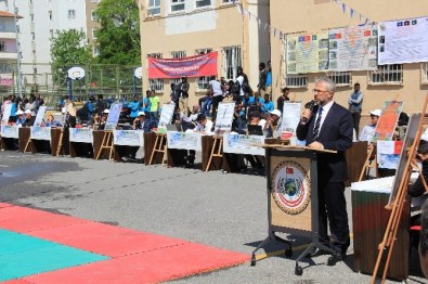 Uluslararası Mustafa Germirli Anadolu İmam Hatip Lisesi 'TÜBİTAK Bilim Sergisi' Açıldı