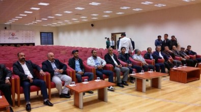 Yüksekova Esnafı Van'da Toplandı