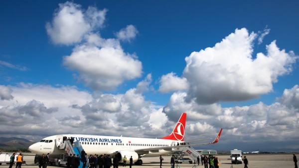 Davutoğlu'nun Bosna ziyaretinde dikkat çeken detay