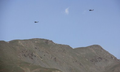 Çukurca'da Operasyonlar Sürüyor