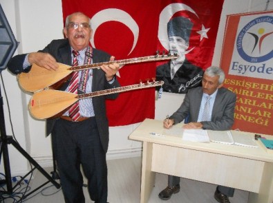 Eşyoder Anneler Günü'nü Şiir Ve Türkülerle Kutladı