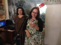 DENİZ GEZMİŞ - Kartal'da Tüm Sözler Ve Ezgiler Anneler İçin