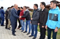 AK PARTI GENÇLIK KOLLARı - Prof. Dr. Mustafa Ilıcalı 'AK' Gençlerle 'Yaza Merhaba' Pikniğinde Buluştu