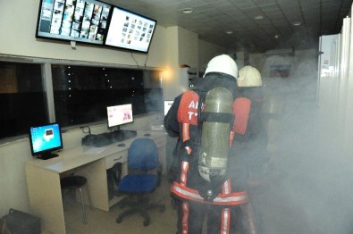 Ankara İtfaiyesi'nden Teleferik Tatbikatı…