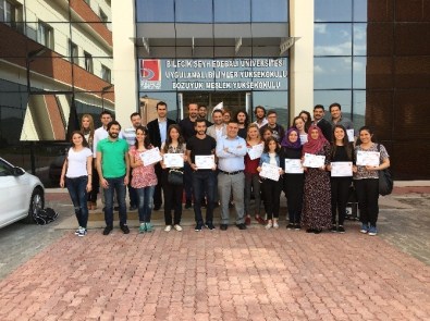 Bozüyük Meslek Yüksekokulu'nda Başarılı Öğrencilere Sertifika