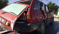 Elazığ'da Trafik Kazası Açıklaması 2 Yaralı