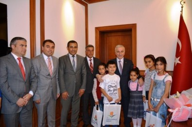 Kamçı Açıklaması 'Çevre Temizliği Toplumun Sağlığını Etkileyen Önemli Bir Faktördür'