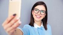 ESTETİK AMELİYAT - Selfie, Burun Estetiğini Arttırdı