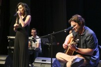 TUNA KİREMİTÇİ - Tuna Kiremitçi Ve Mehtap Meral Tskm'de Sahne Aldı