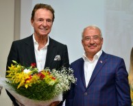 Yaşlılığa Meydan Okuyan Adam Mersinlilerle Buluştu