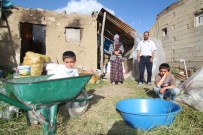 İFTAR VAKTİ - Evleri Yıkılan Aykut Ailesinin Yürek Burkan Dramı