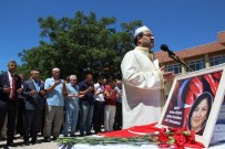 HAMZA ERKAL - Şehit Polis İçin Mezun Olduğu Okulda Gıyabi Cenaze Namazı Kılındı
