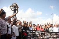 ANMA ETKİNLİĞİ - Ankara'da Mitingde Ölen Vatandaşlar Barış Anıtı'nda Anıldı