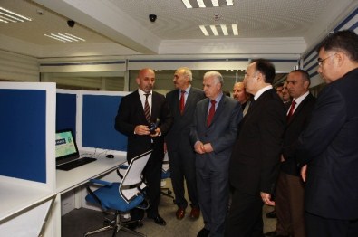 Atatürk Üniversitesi'nde Pte Academıc Sınav Merkezi Açılışı