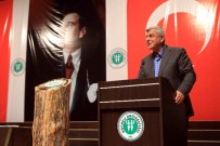 Başkan Karaosmanoğlu, Mezuniyet Törenine Katıldı