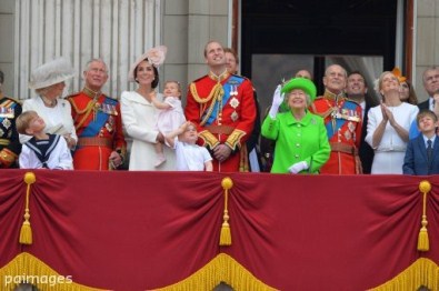 Birleşik Krallık, Kraliçe Elizabeth'in Doğum Gününü Kutluyor
