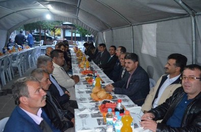 Gürün'de İftar Programı Düzenlendi