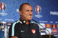 HAKAN ÇALHANOĞLU - Terim Açıklaması 'Hırvatistan, Turnuvanın En Önemli Takımlarından Biri'