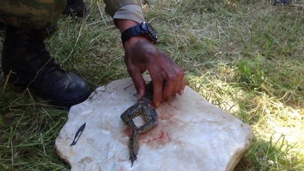 Komandolar nefes kesti