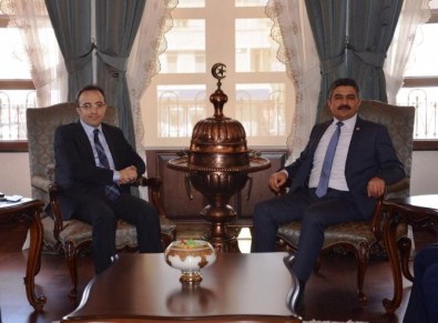 AK Parti Heyetinden Vali Çataklı'ya Ziyaret