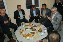 YALÇıN SEZGIN - Akşehir Belediyesi Vatandaşlarla İftarda Buluşturdu