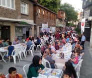 Bağcılar'da 5 Bin Kişi Sokak İftarında Buluştu