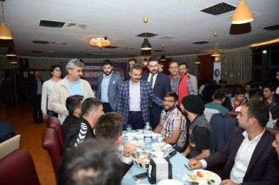 Başkan Külcü, Gençlerle Birlikte Sahur Yaptı