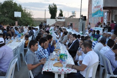 Bozova'da İftar Programı Kılçıkakören Köyü İle Devam Etti