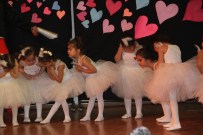 Ceren Abla Kreşinin Yılsonu Gösterisi Büyüledi