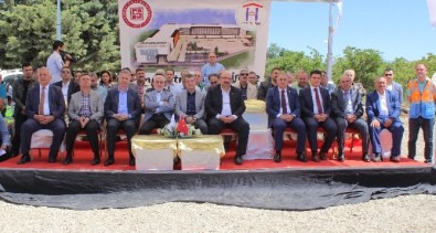 Elazığ'da Mimarlık Binasının Temeli Atıldı