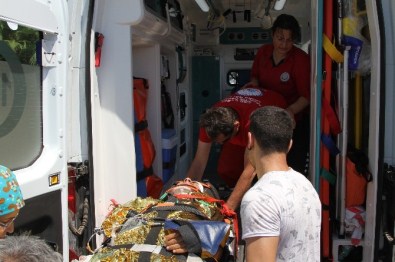 Fethiye'de Kayalıklardan Düşen Kişi Kurtarıldı