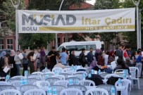 MÜSİAD, Kardeşlik Sofrasında Günde 800 Kişiye İftar Yemeği Veriyor
