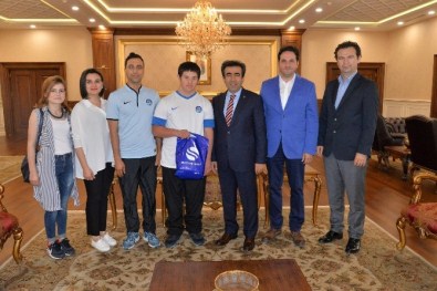 Özel Sporcu Anıl Demir'den Vali Güzeloğlu'na Ziyaret
